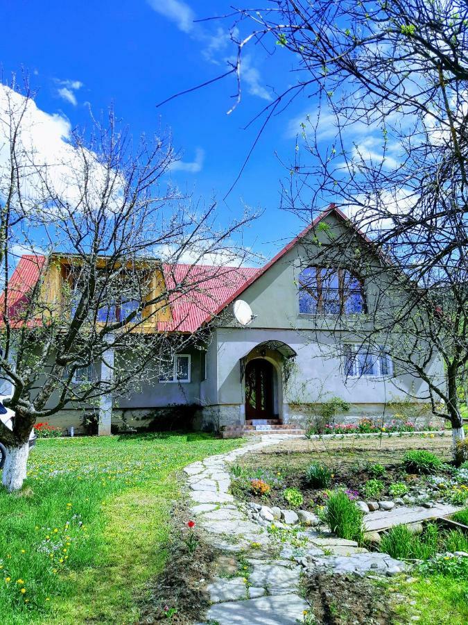 Hotel Gostynna Rodyna Izky Exterior foto